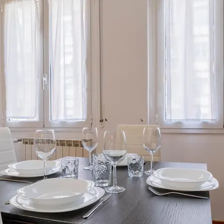 Apartman Sempione Yellow Terrazzo Citylife *