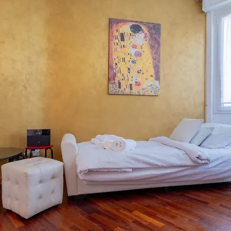 Apartman Sempione Yellow Terrazzo Citylife *