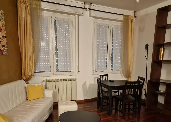 Sempione Yellow Apartmán