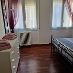Sempione Yellow Apartman Milánó